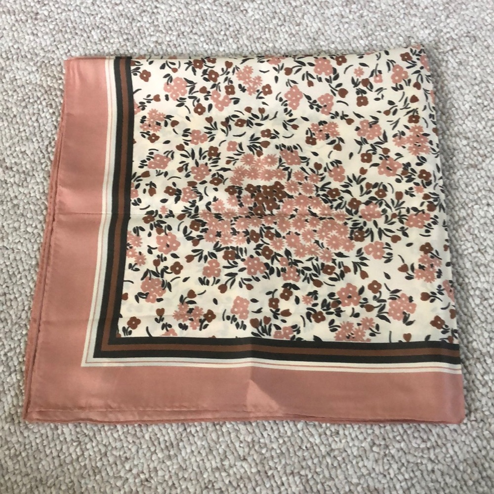 Vintage Totes Rain Scarf